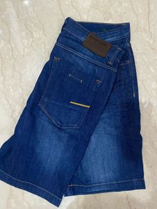 Smart & Comfortable UCB Men’s Shorts