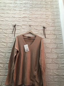 Fusion Max V-Neck Sweater🕶️