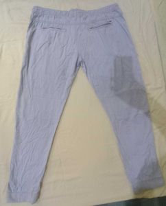 Tommy Hilfiger Shorts - Size 32