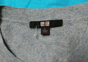 UNIQLO Unisex Crewneck Jumper- Size M