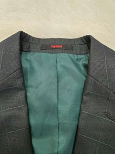 Brand New Raymond Checkered Suit