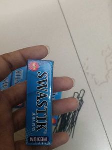 Swastik Juda Pins - Medium