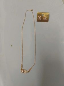 Beautiful Trendy Necklace Set