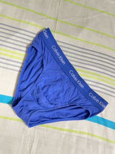 2 Calvin Klein  Completely New