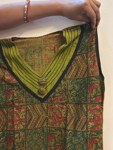 Vintage Women&#39;s Kurtis - Set of 2