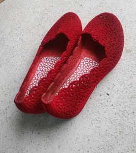 Beautiful Red Velvet Finish Ballerinas