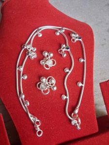Silver Anklets Collection