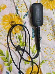 Philips Straightner With Kerashine Protection