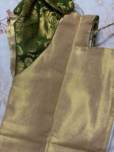 Girls&#39; Traditional Pattu Pavadai Set