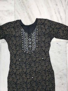 Embroidered Print Kurti