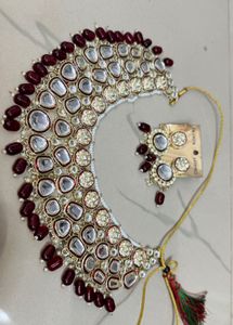 Gorgeous Necklace &amp; Earring Set