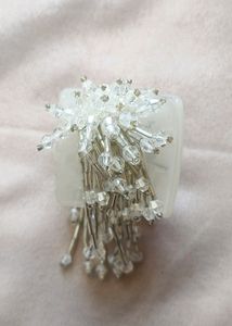 White Clip