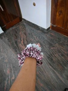 2 Scrunchies At 99/-. 🤩