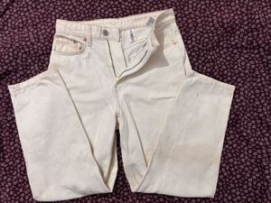 h&amp;m off-white straight fit denim (free shipping)