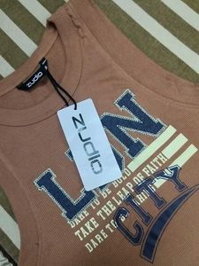 Zudio Sleeveless Graphic Tank Top