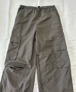 Icon Solid Babdana Tube Top &amp; Cargo Pant