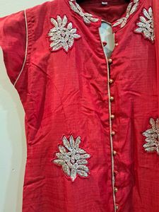 Women&#39;s fancy kurti