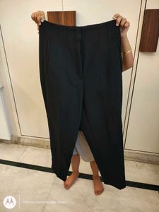 Zara Signature Trouser Black Size 28