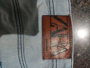 Zara Light Wash Jeans