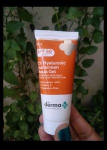 The Derma Co Hyaluronic Aqua Gel Sunscreen