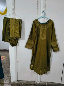 Beautiful Mehendi colour woolen suit