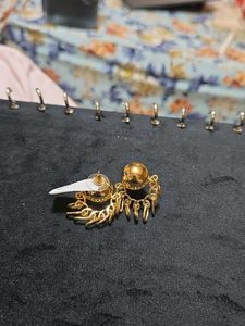 Golden Studs