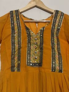 beautiful kurti