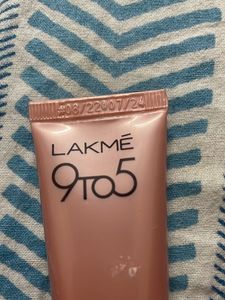 Lakme 9 To 5 Mousse Foundation