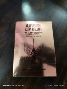 Charlotte Tilbury Airbrush Flawless Lip Blur