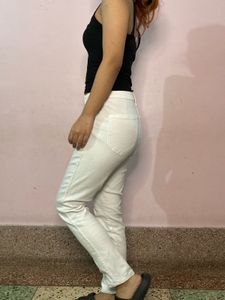 Chic White Pants
