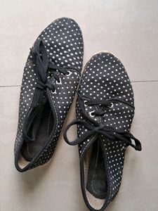 Charcoal Black Casual Shoes With Star Prints