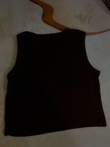 Hurry up! 🥳Maroon LA Crop Top