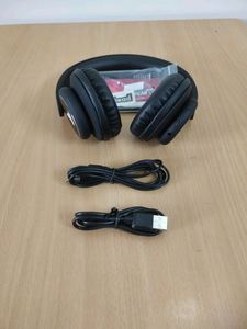 BoAt Rockerz 450 Pro. Brand New, Bill/Invoice available with 12 month warranty.