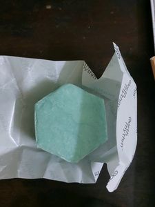 EARTH RHYTHM SHAMPOO BAR