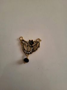 Trending Jhumka ..2 Pendant With Free Saree Pin