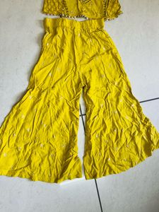 Cute Yellow Top &amp; Palazzo Set