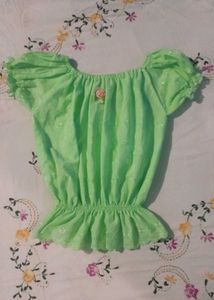 Cute Green Puff Sleeve Top