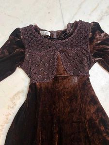 Brown Velvet midi Dress