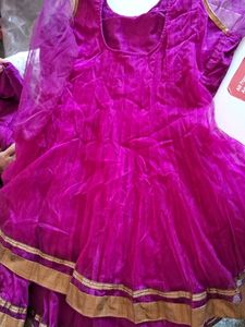 Beautiful  Anarkali Xxl Kurti With Chusti Bottom