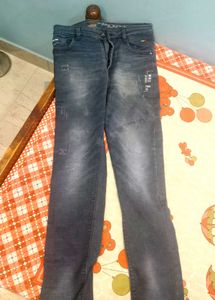 Monday Jeans - Distressed Dark Wash