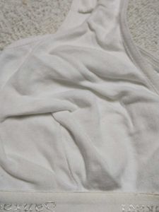 Sports Bra Haven&#39;t Used At All