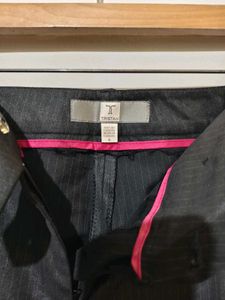 ✈️ Imported 32 inches Gray Pinstripe Pants