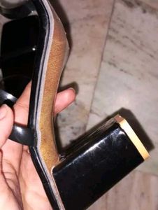 Women Black Heels 🖤