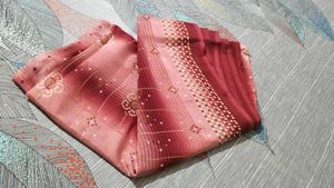 New Daily Wear Bandhani  Saree With Blouse Piece