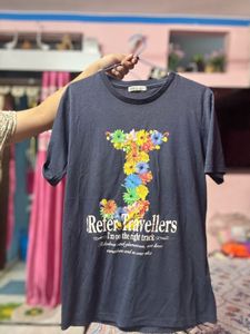 Refer Travellers Graphic Tee