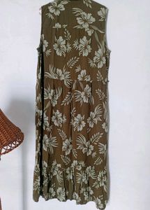 Very Beautiful Tawny Print Linen Tierd Dress