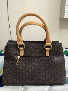 Elegant Handbag