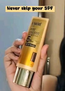 Lakme Sun Expert SPF 50