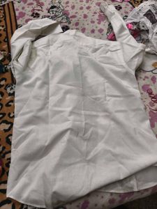 Men&#39;s White Formal Shirt in XXL size