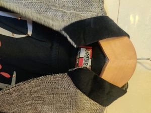 Rarely used suit for 6 to 8years
